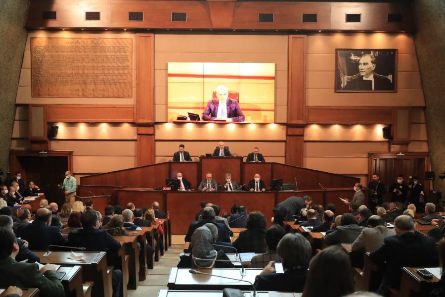 Esenlerde, AKP