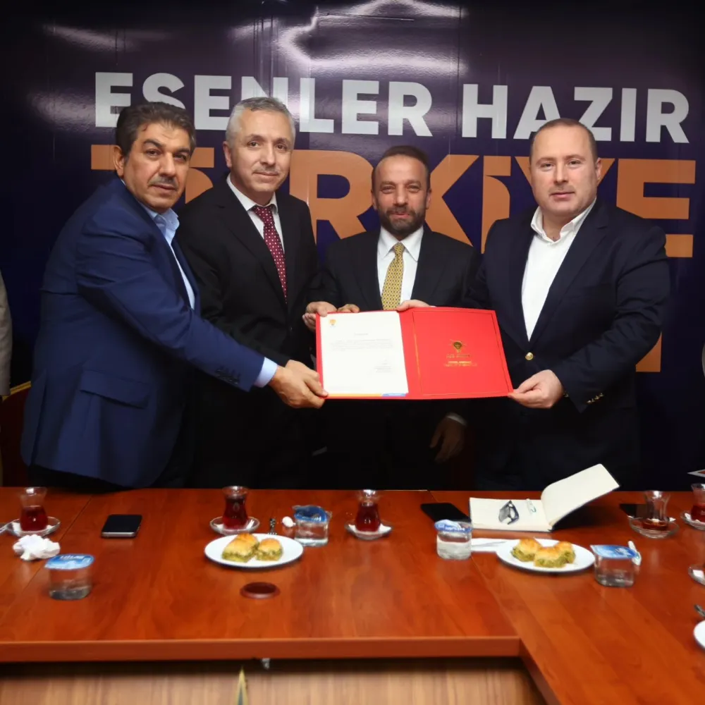 Esenler AK Parti İlçe Başkanlığı’na Emrullah Erkuş atandı