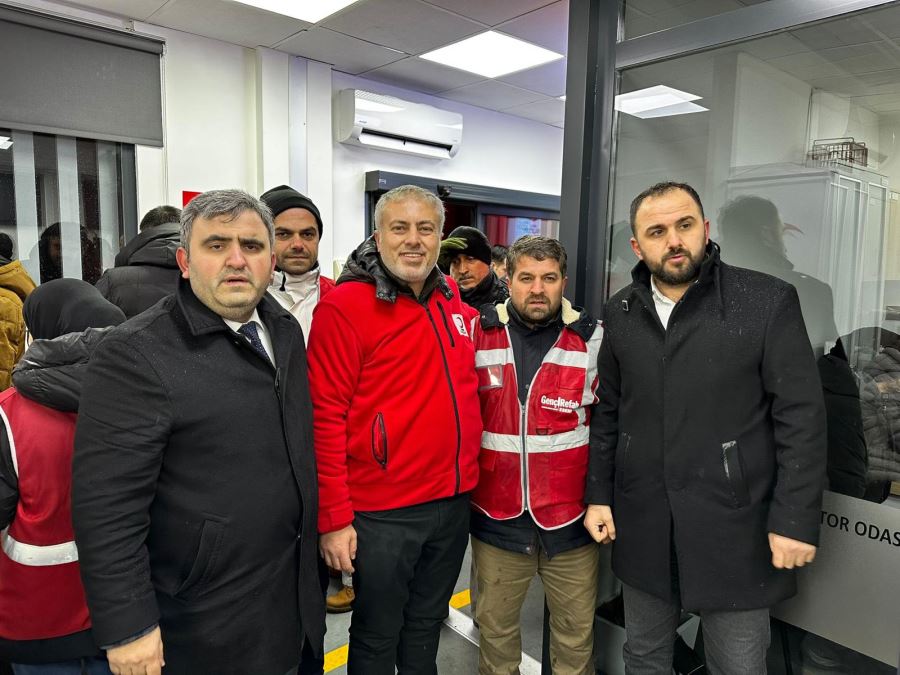 Esenler Yeniden Refah’tan yardım kampanyası