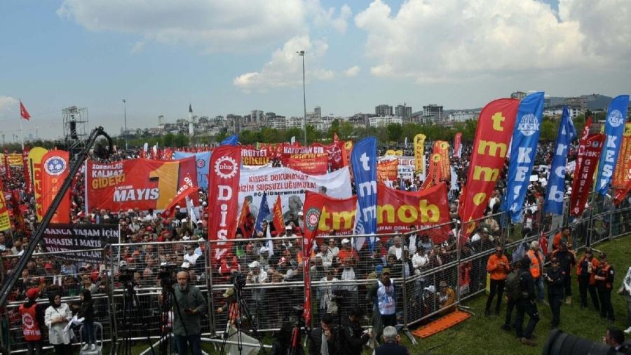 1 Mayıs Maltepe Etkinlik alanında kutlandı; Bu rejimin sonunu emekçiler getirecek