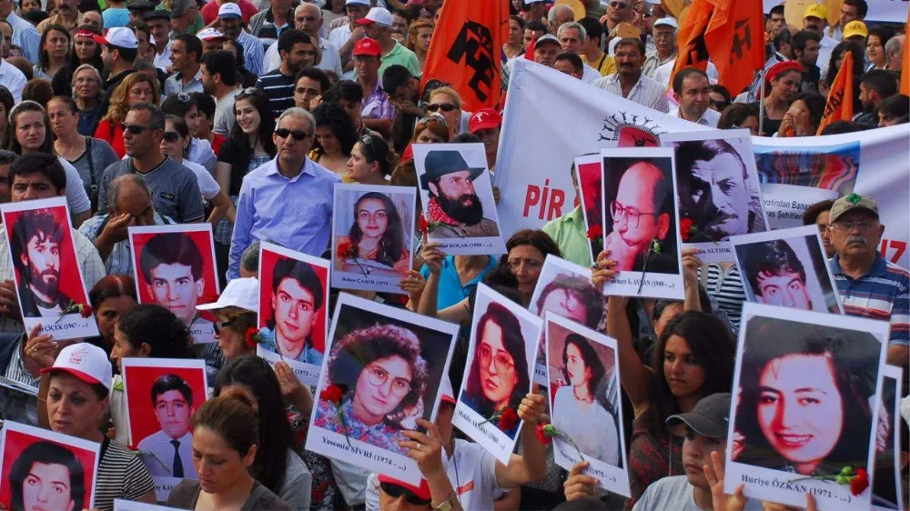 Madımak Katliamı davasında 17 kişi tahliye edildi!