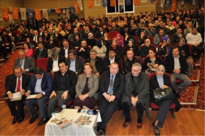 Ak Parti Esenler 52. Ilçe Danisma Meclisini yapti