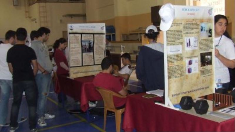 ﻿      Bilim fuarinda seriat hukuku!