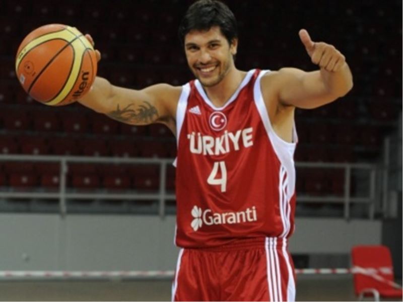 Cenk Akyol gerekçeyi açikladi