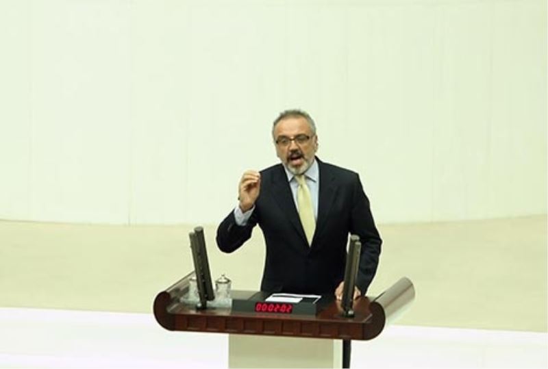 Sirri Sakik`tan Oya Eronat`a: Acisinin keyfini çikaran kadin