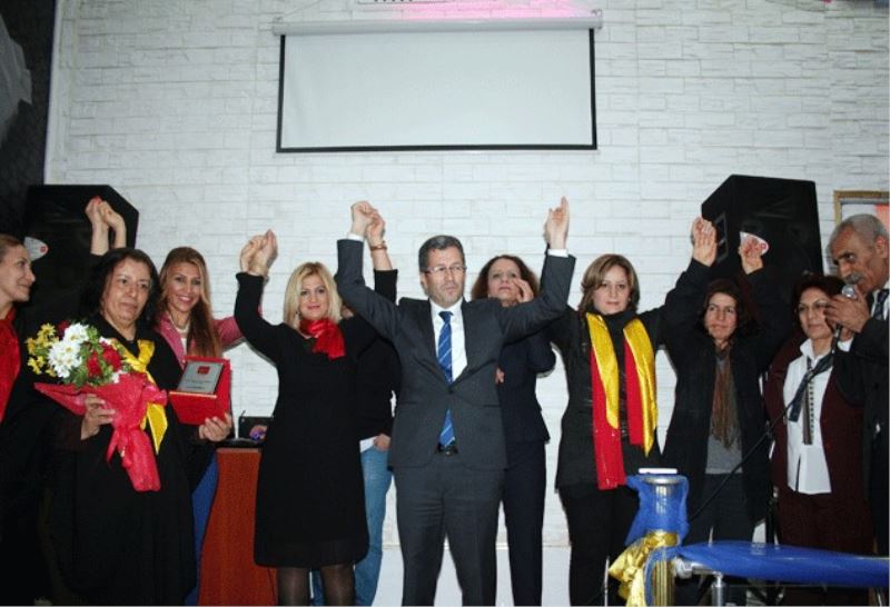 CHP Esenler 8 Mart Kadinlar Gününü kutladi!