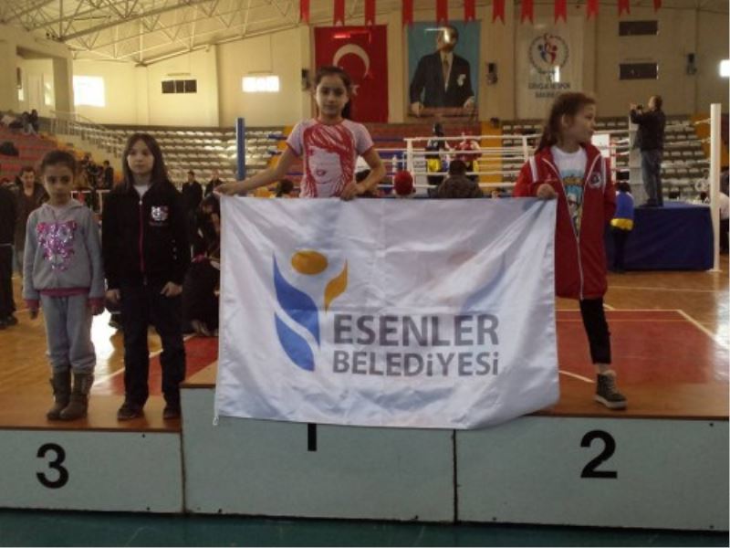 Esenler`den Bir Türkiye Sampiyonu Daha