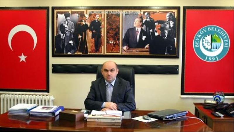 AKP`li belediye baskani avda kendini vurdu