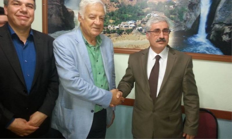 Firat; Erdogan Türk tipi Baskanlik istiyor