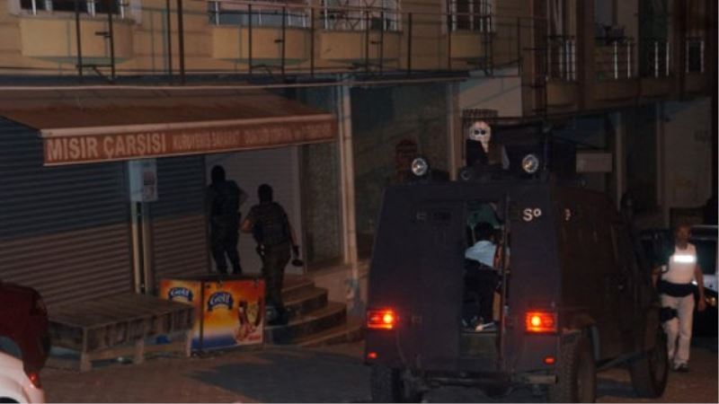 Esenler`de Terör Operasyonu