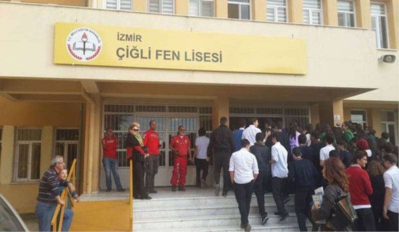 Liselilerden karanliga karsi ayaklanma büyüyor