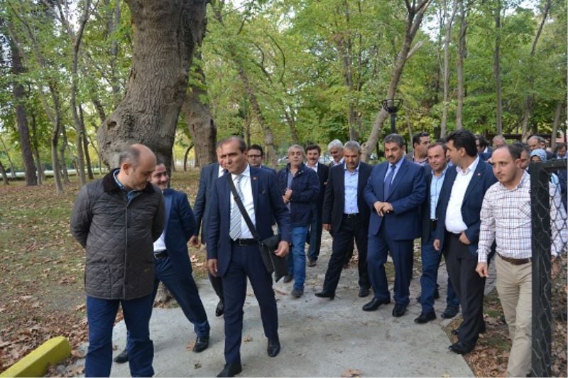 Belediye Meclis üyeleri askeri alani gezdiler