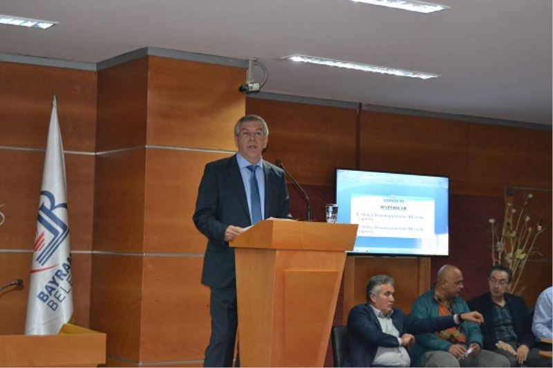 Dindar, Mecliste AKP`lileri köseye sikistirdi