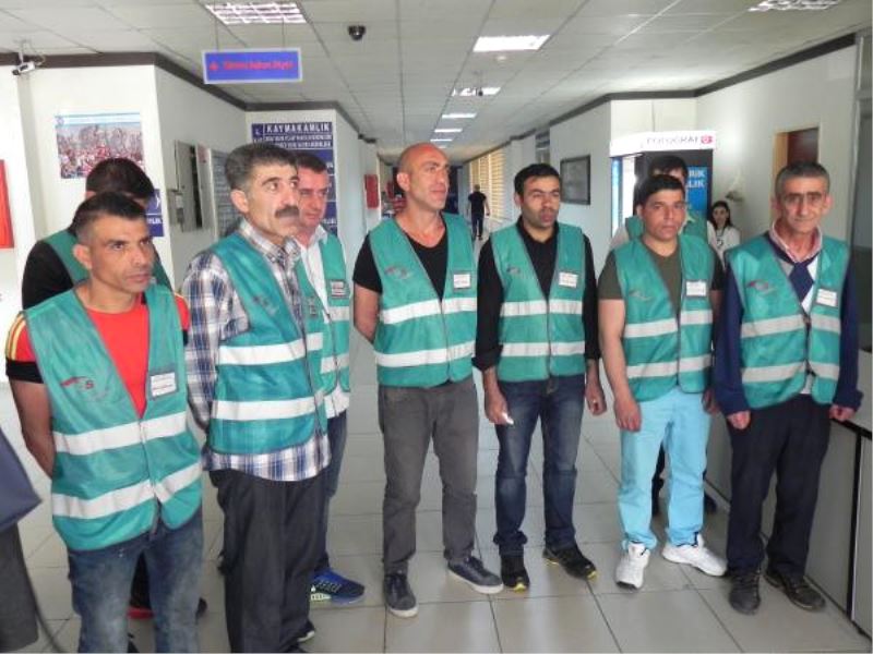 12 Ilçedeki Kamu Kuruluslarinda 1000 Mahkûm Çalisiyor