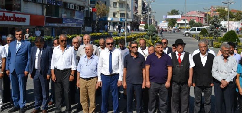 CHP Esenler Kurtulusu Ve Kurulusu Kutladi