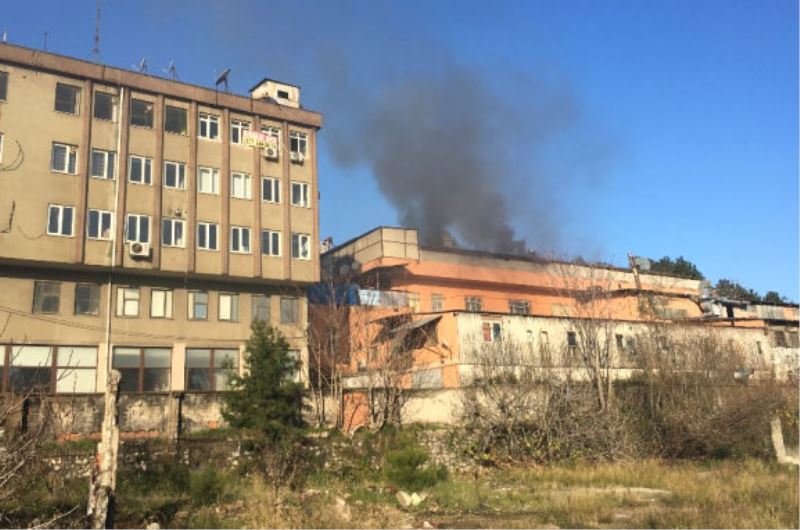 Deri Imalathanesinde Korkutan Yangin