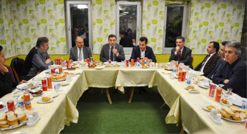 Esenler Kaymakami Sahin, muhtarlari bulustu