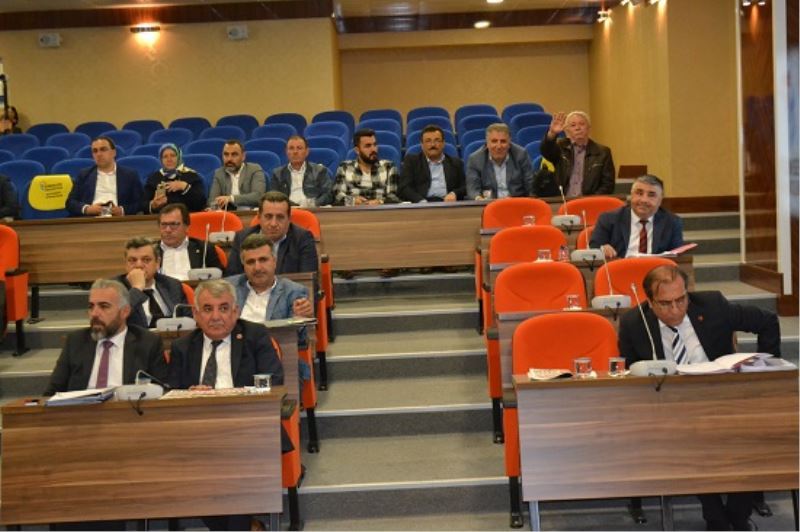 Usta; Bir seyler kaçiriliyor