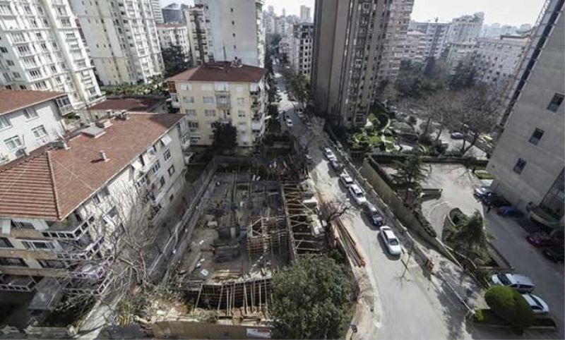 Bagdat Caddesi’nde 2 bin konut yarim kaldi