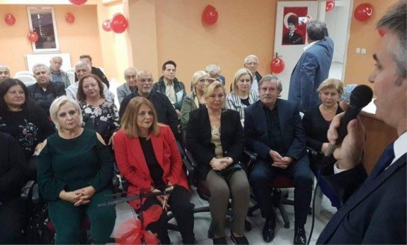“Dostlar Grubundan muhtesem açilis”