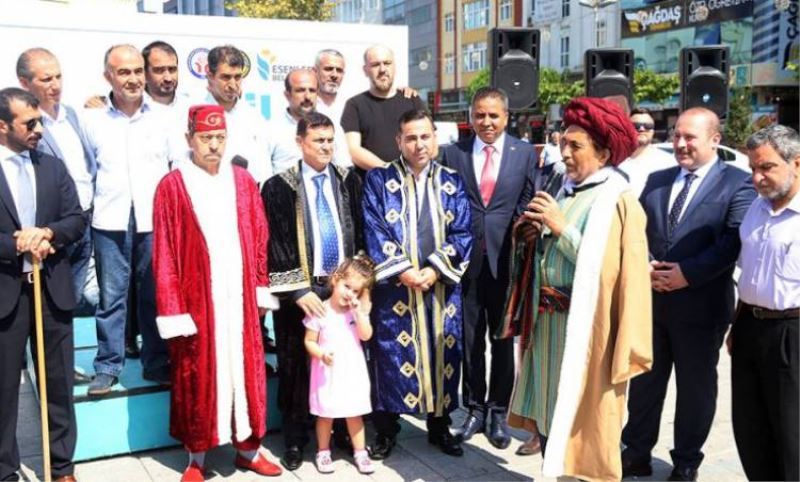 Esenler’de Ahilik Haftasi ve Esnaf Bayrami törenlerle kutlandi
