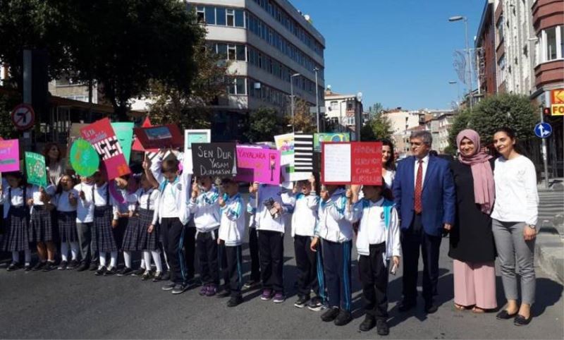 Esenler’ de “Yaya Güvenliginin Nöbetçisiyiz” Etkinlikleri Gerçeklestirildi