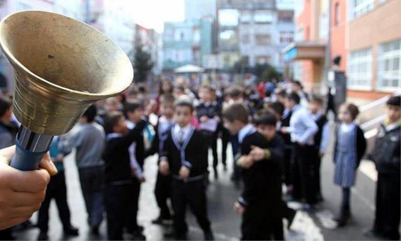 Esenlerde Okul müdürünün bilgisayarinda çocuk pornosu bulundu