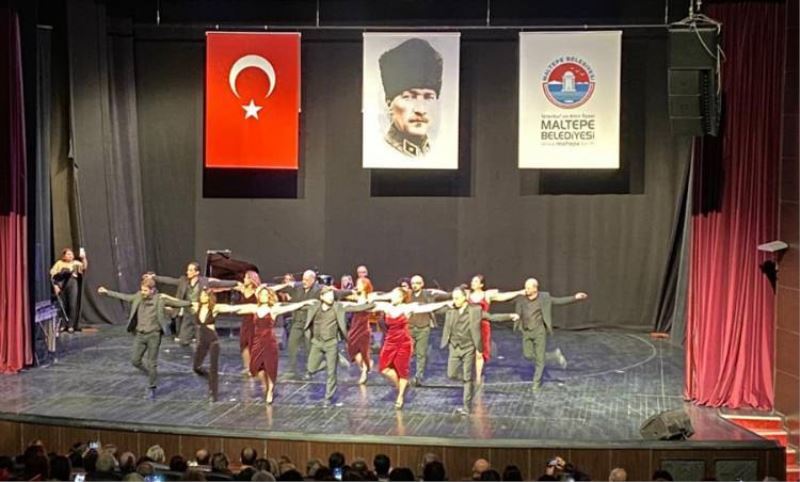 Hüznün Öyküsü Sarkilar Ve Danslarla Anlatildi