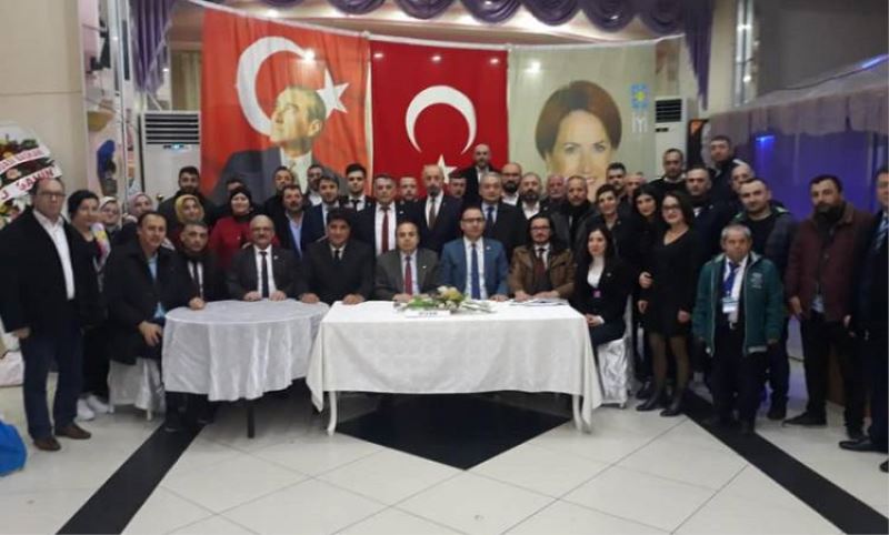 Iyi Parti Esenler Ilçe 2. Olagan kongresini gerçeklestirdi…