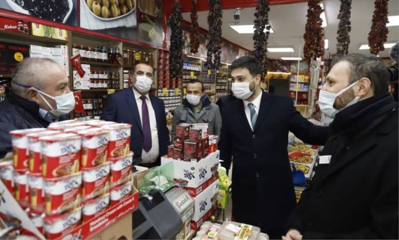Kâgithane Belediyesinden Is Yeri Tam Kapali Esnafa 1000 TL Destek