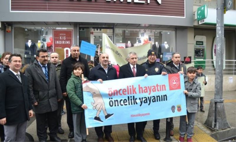 Kaymakam Karatas “Öncelik Hayatin, Öncelik Yayanin”