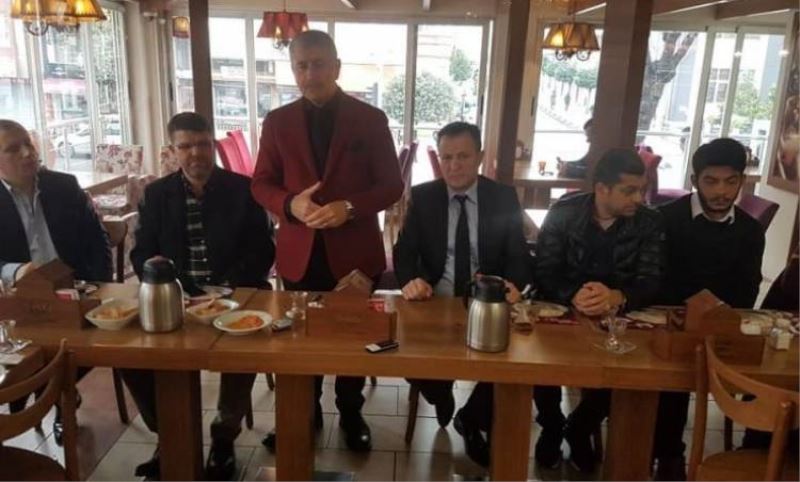 Koçoglu Esenlerli Müteahhitlerle bulustu