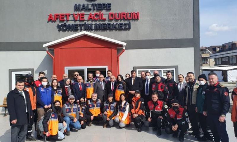 Maltepe Belediyesi Karla Mücadeleye Hazir