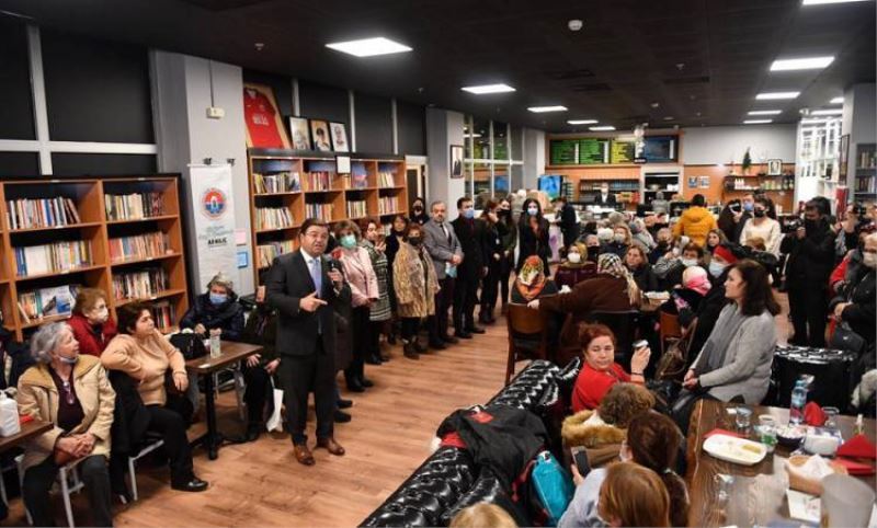 Maltepeli Binlerce Kadin Sevgi Sofrasinda Bulustu