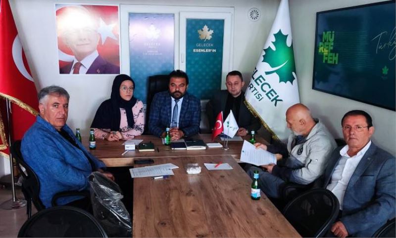 Mustafa Kaplan; Esenler Belediye Baskani M. Tevfik Göksu’yu asli görevini yapmaya davet etti